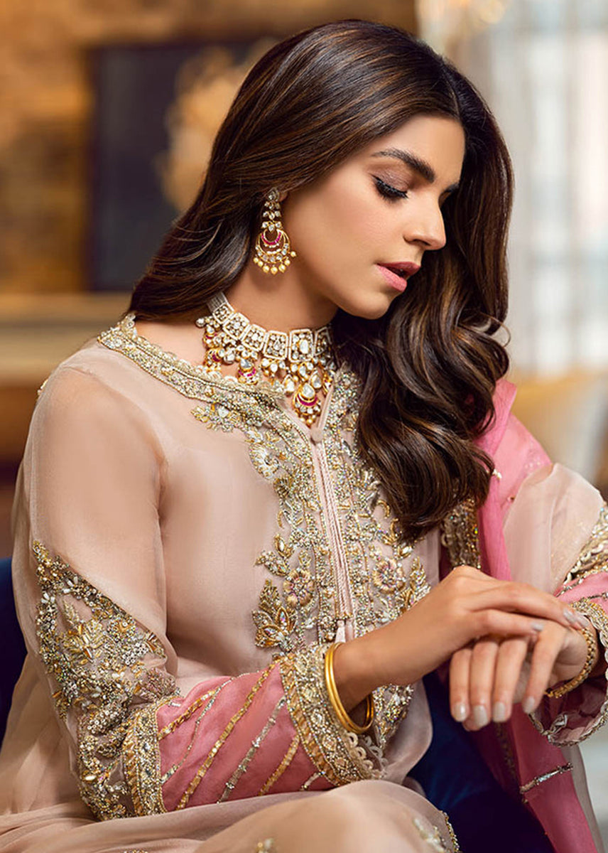 Sara Rohail Asghar SRA Organza Embroidered Hand Emblishment Collection PEACH NOUVEAU Pehnawa